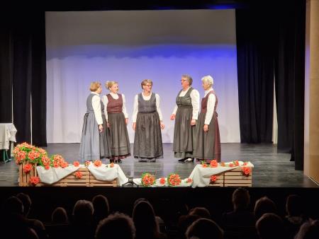 5) Ljudske pevke Predice